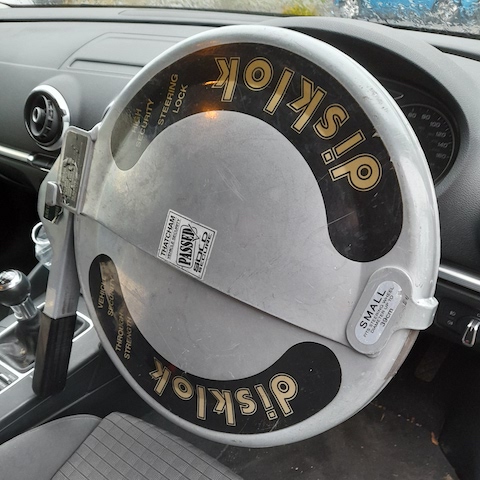 Car wheel lock